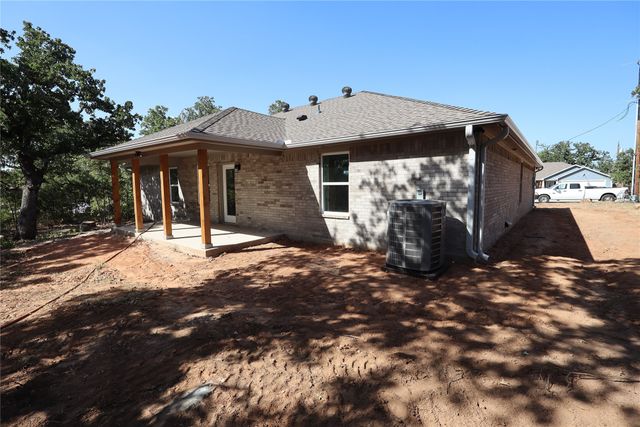 175 Lori Drive, Mineral Wells, TX 76067