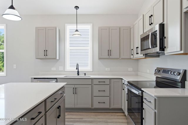 1693 W Coronado Avenue SE, Bolivia, NC 28422
