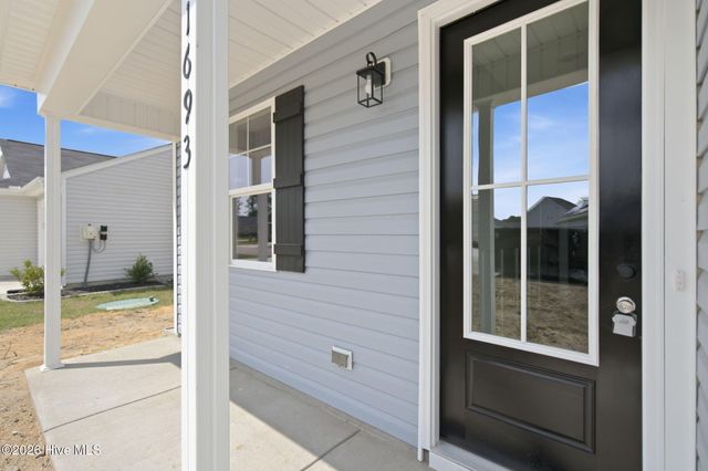 1693 W Coronado Avenue SE, Bolivia, NC 28422