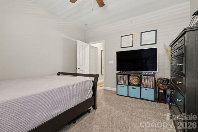 10616 Hill Point Court, Charlotte, NC 28262