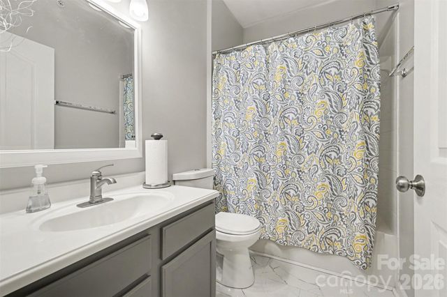 10616 Hill Point Court, Charlotte, NC 28262