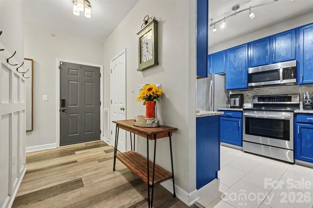 10616 Hill Point Court, Charlotte, NC 28262