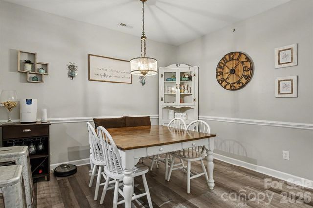 10616 Hill Point Court, Charlotte, NC 28262