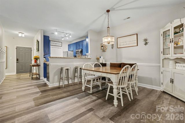 10616 Hill Point Court, Charlotte, NC 28262