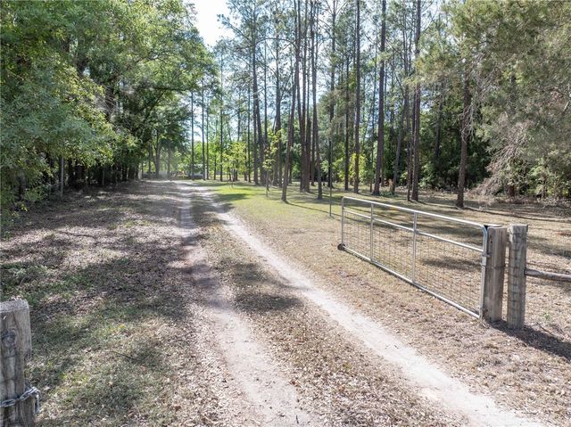 159 SW 70TH AVENUE, Bell, FL 32619