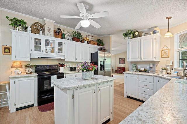 159 SW 70TH AVENUE, Bell, FL 32619