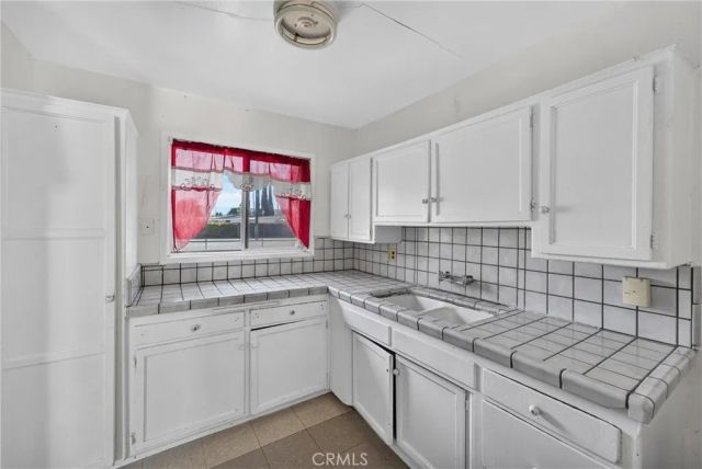 15335 Temple Avenue, La Puente, CA 91744