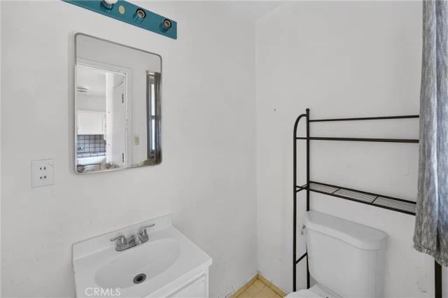 15335 Temple Avenue, La Puente, CA 91744