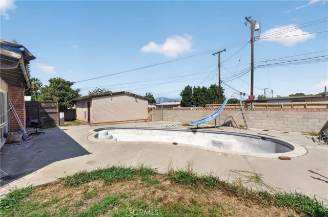 15335 Temple Avenue, La Puente, CA 91744