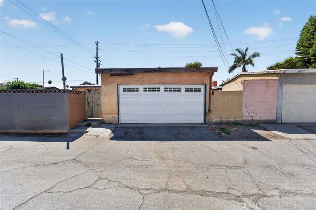 15335 Temple Avenue, La Puente, CA 91744
