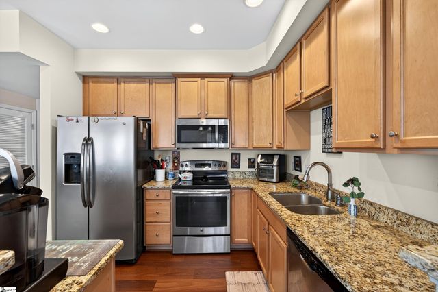 475 Woodbark Court, Mauldin, SC 29662