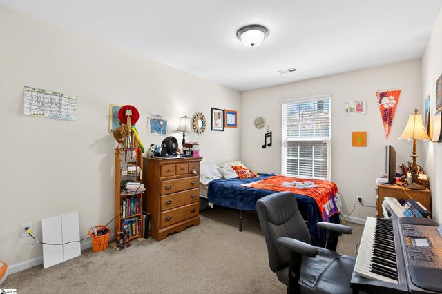 475 Woodbark Court, Mauldin, SC 29662