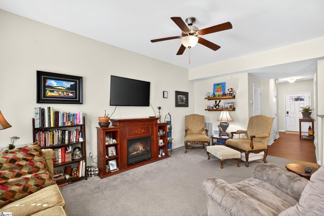 475 Woodbark Court, Mauldin, SC 29662