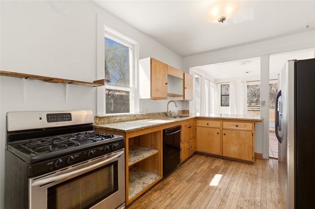1 Opera House Road, Madrid, NM 87010