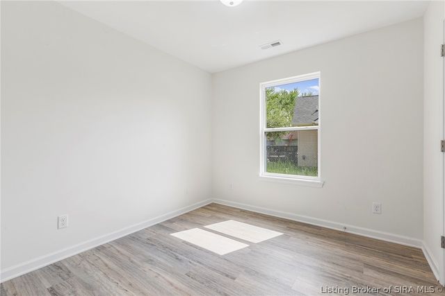 2039 Edgewood Drive, Charlestown, IN 47111