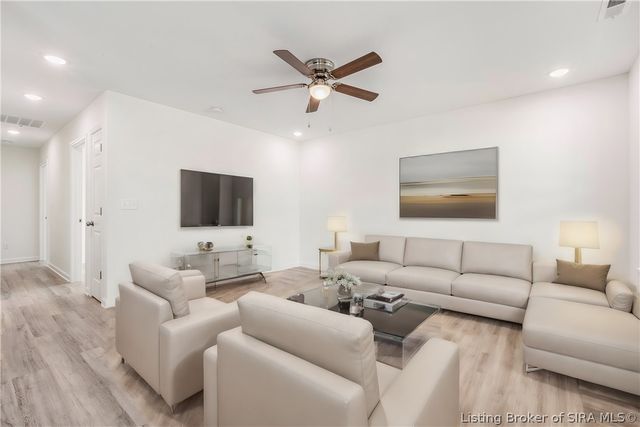 2039 Edgewood Drive, Charlestown, IN 47111