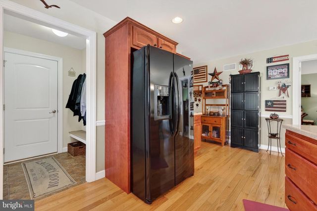 5123 SUMMERFIELD DR, Mount Joy, PA 17552