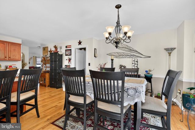 5123 SUMMERFIELD DR, Mount Joy, PA 17552