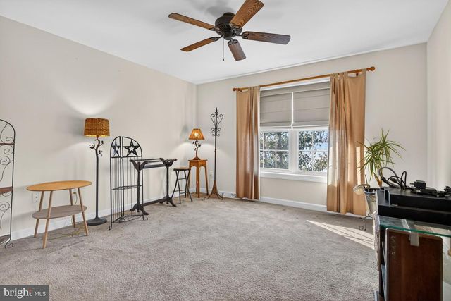 5123 SUMMERFIELD DR, Mount Joy, PA 17552