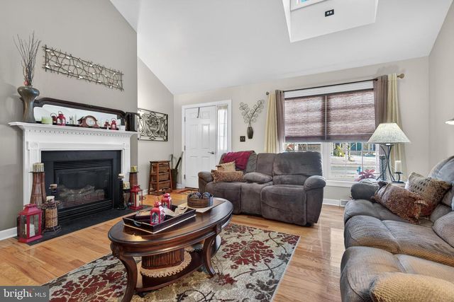 5123 SUMMERFIELD DR, Mount Joy, PA 17552