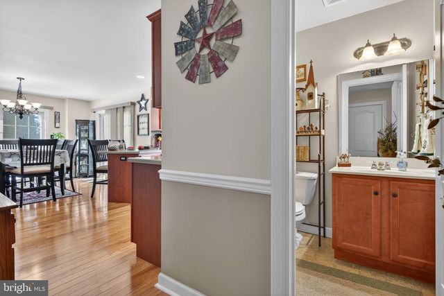 5123 SUMMERFIELD DR, Mount Joy, PA 17552