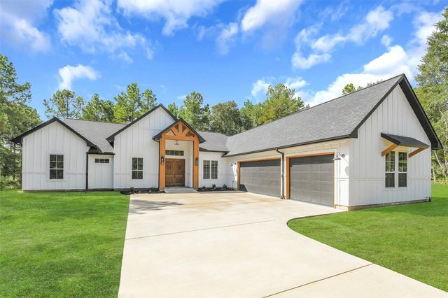 178 Feldspar Lane, Huntsville, TX 77340