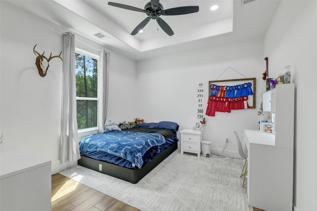 178 Feldspar Lane, Huntsville, TX 77340