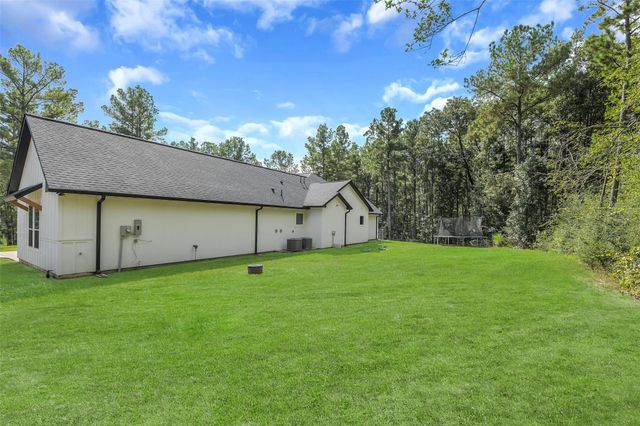 178 Feldspar Lane, Huntsville, TX 77340