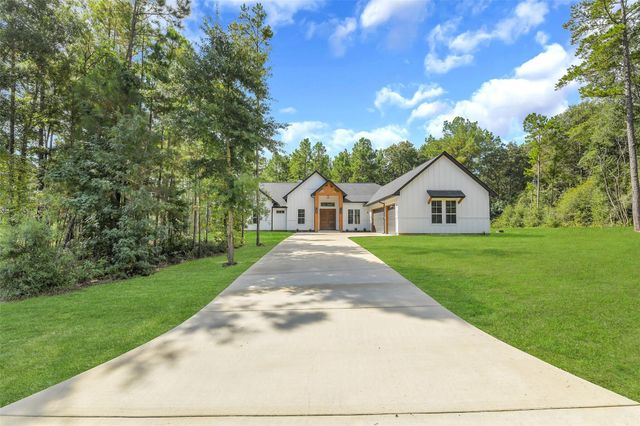 178 Feldspar Lane, Huntsville, TX 77340