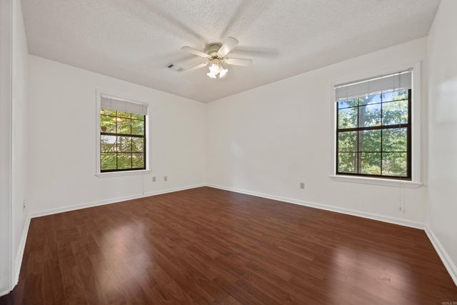 215 Osprey Drive, Hot Springs, AR 71913