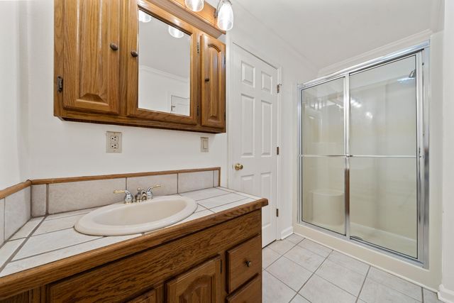 215 Osprey Drive, Hot Springs, AR 71913