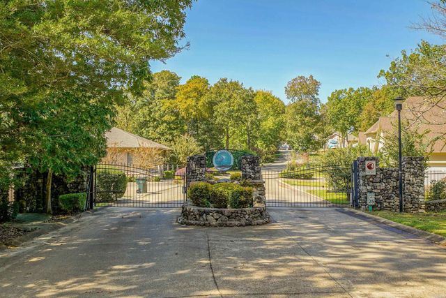 215 Osprey Drive, Hot Springs, AR 71913