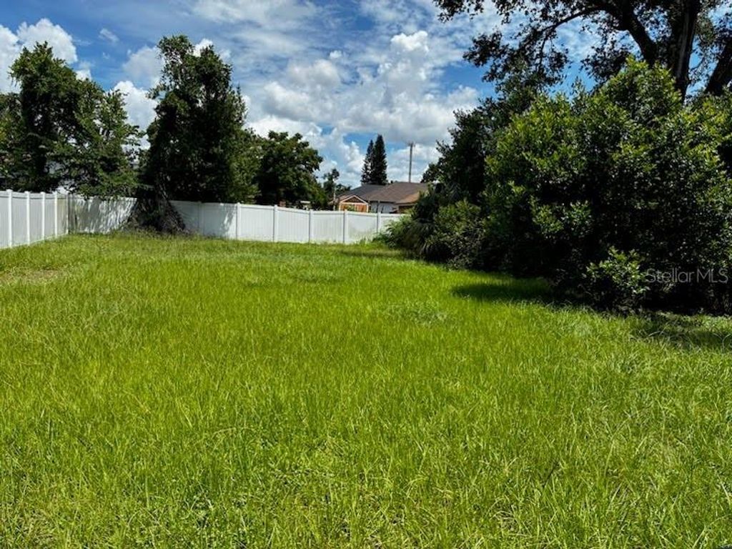3204 E COLUMBUS DRIVE, Tampa, FL 33605