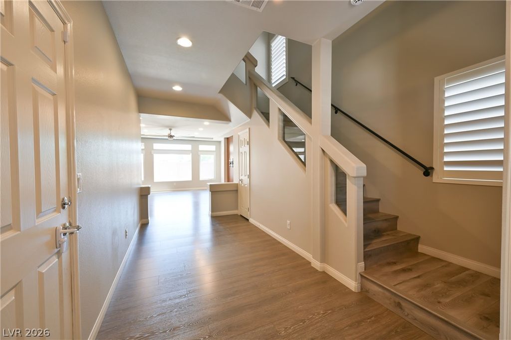 7266 Gypsy Canyon Court, Las Vegas, NV 89118 — photo 2