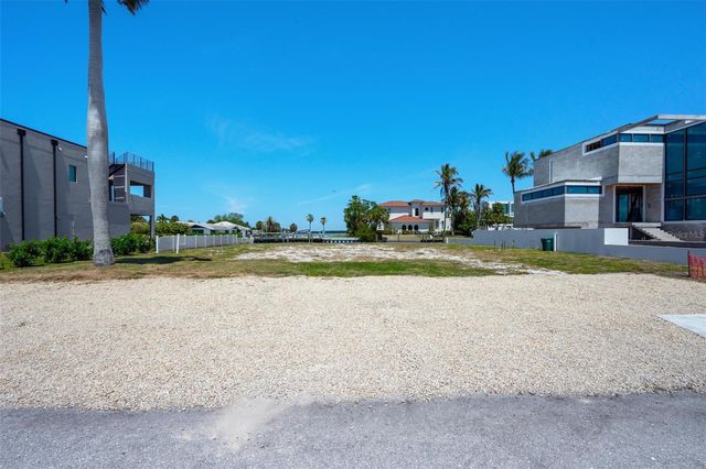 581 ROUNTREE DRIVE, Longboat Key, FL 34228