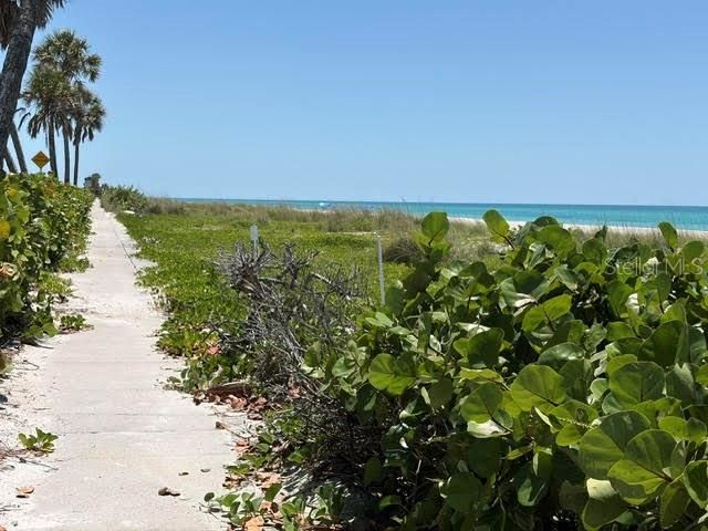 581 ROUNTREE DRIVE, Longboat Key, FL 34228