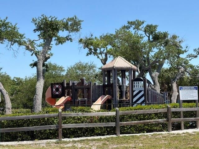 581 ROUNTREE DRIVE, Longboat Key, FL 34228