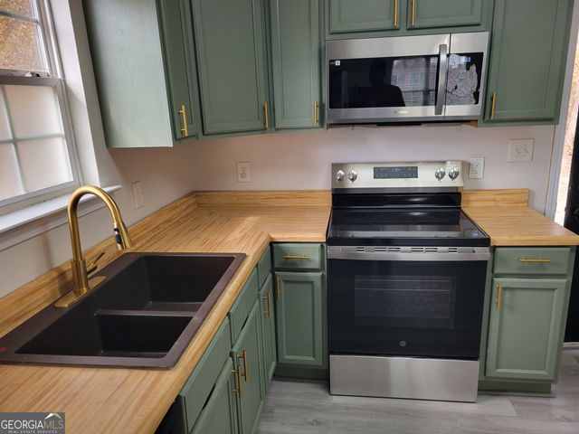 3576 Confederate Drive, Macon, GA 31211