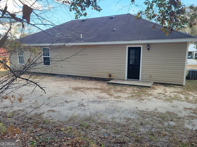 3576 Confederate Drive, Macon, GA 31211