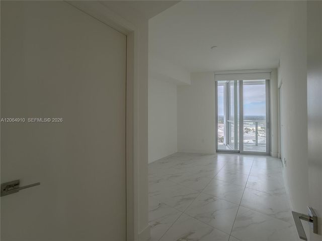 2000 Metropica Way 2009, Sunrise, FL 33323