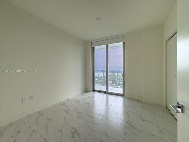 2000 Metropica Way 2009, Sunrise, FL 33323