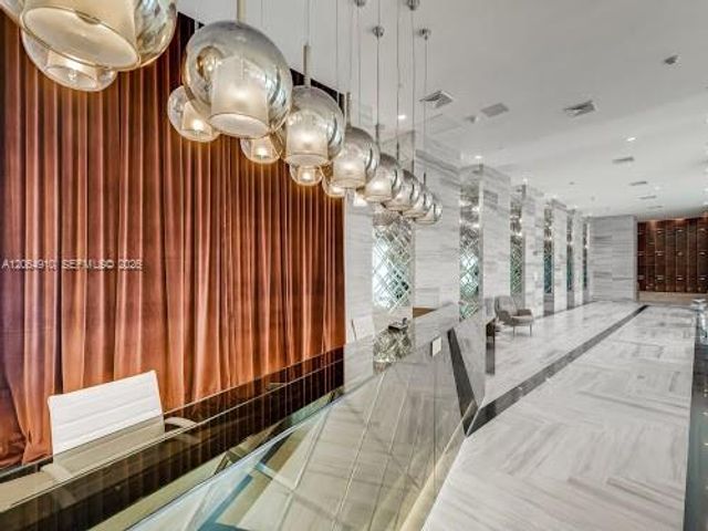 2000 Metropica Way 2009, Sunrise, FL 33323