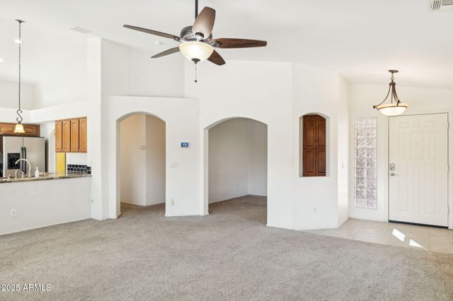 42451 W CHISHOLM Drive, Maricopa, AZ 85138