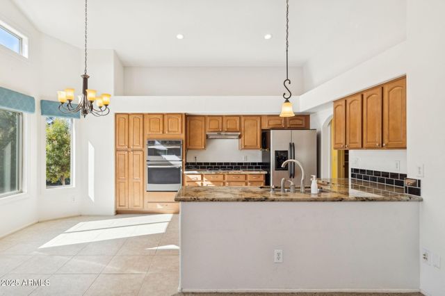 42451 W CHISHOLM Drive, Maricopa, AZ 85138