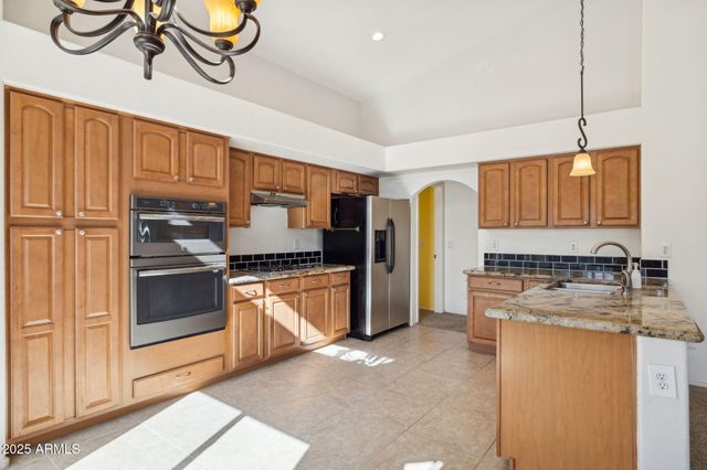 42451 W CHISHOLM Drive, Maricopa, AZ 85138