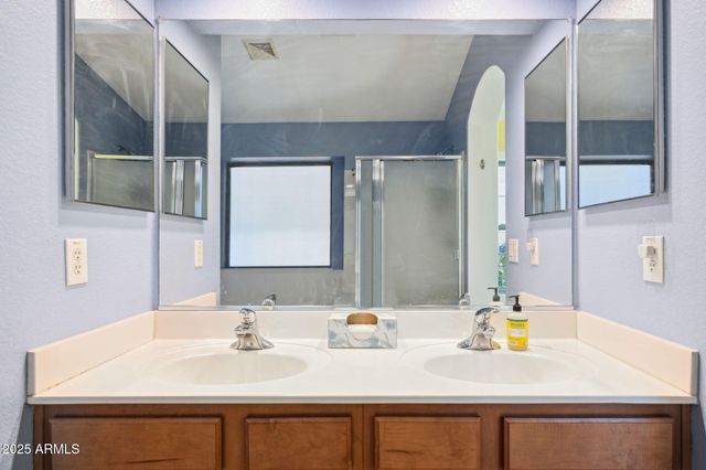 42451 W CHISHOLM Drive, Maricopa, AZ 85138