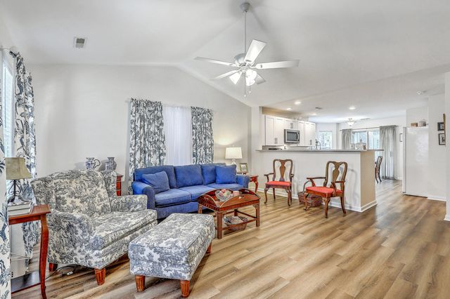 123 Macy Circle, Goose Creek, SC 29445