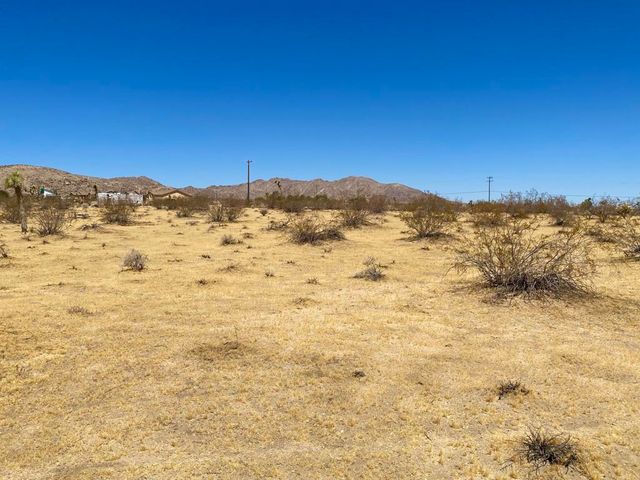 109 Border Avenue, Joshua Tree, CA 92252