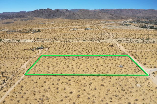 109 Border Avenue, Joshua Tree, CA 92252