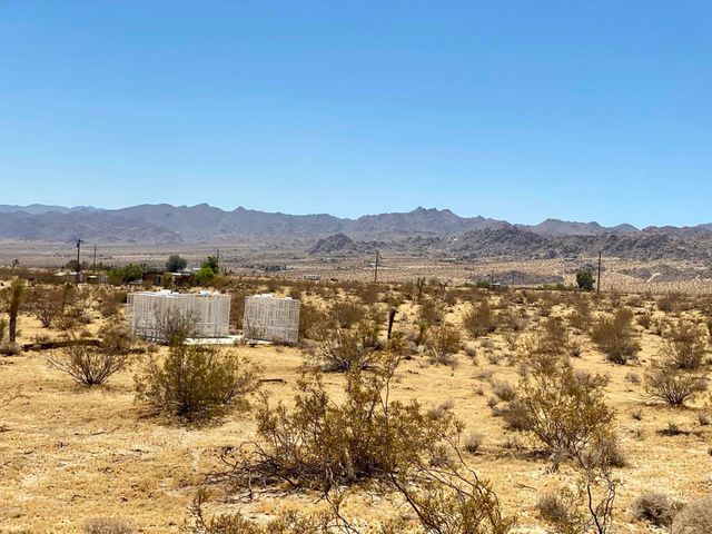 109 Border Avenue, Joshua Tree, CA 92252